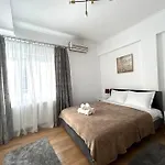 Old Town - Downtown By Realty Bucarest
