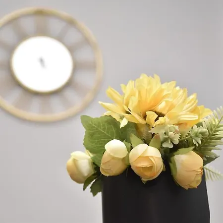 Apartment Old Town - Downtown By Realty Bucharest