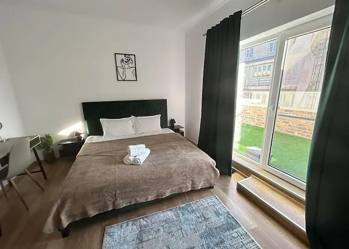 Old Town - Downtown By Realty Lägenhet