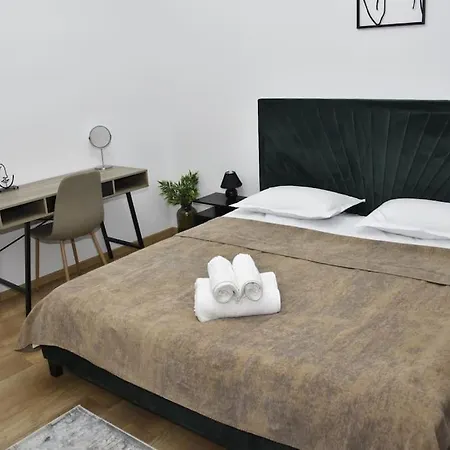 Old Town - Downtown By Realty Apartment Bucharest
