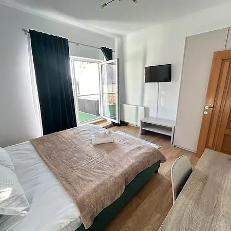 Old Town - Downtown By Realty Apartment *